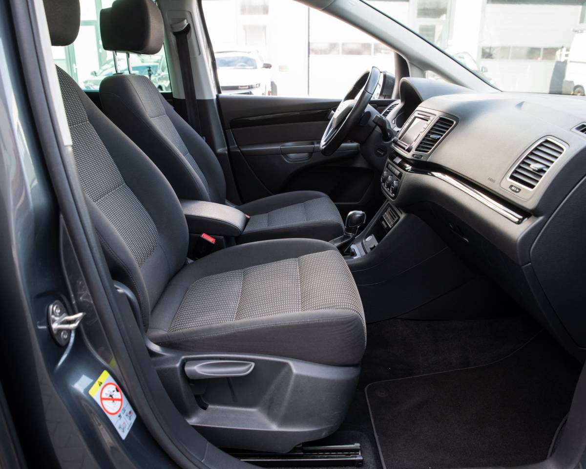 SEAT Alhambra SEAT Alhambra 1.4 TSI Style DSG PANODAK, GEINTERGREERDE KINDERZITJES, ELEK. TREKHAAK
