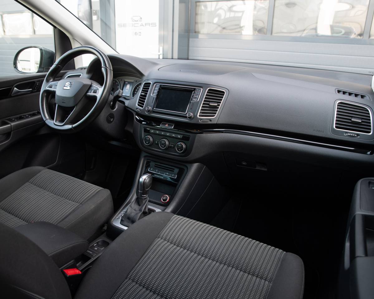 SEAT Alhambra SEAT Alhambra 1.4 TSI Style DSG PANODAK, GEINTERGREERDE KINDERZITJES, ELEK. TREKHAAK