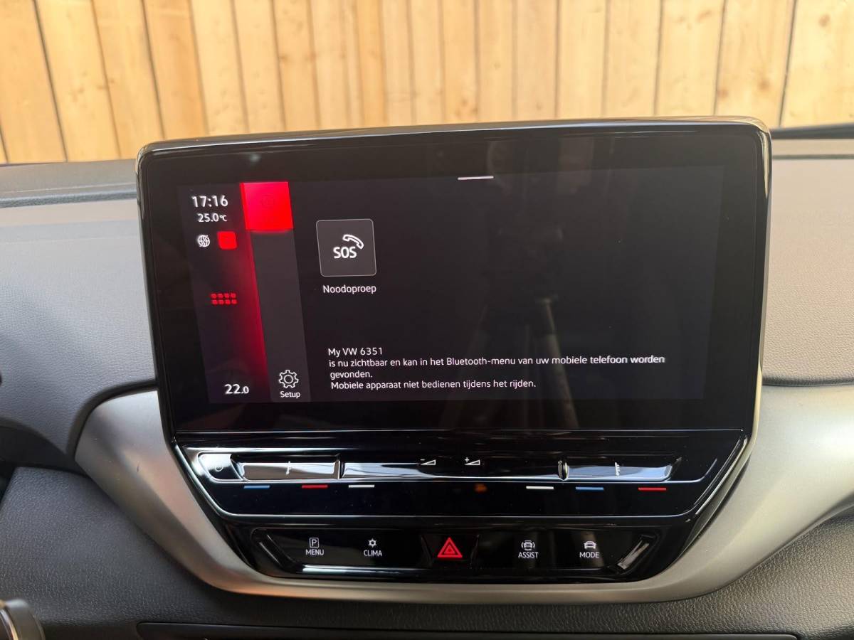 Volkswagen ID.4 Volkswagen ID.4 Pro 77 kWh Apple CarPlay/Android Auto | Climate control |  Cruise control adaptief | DAB ontvangst | LED verlichting | Navigatiesysteem | Sfeerverlichting | Trekhaak uitklapbaar