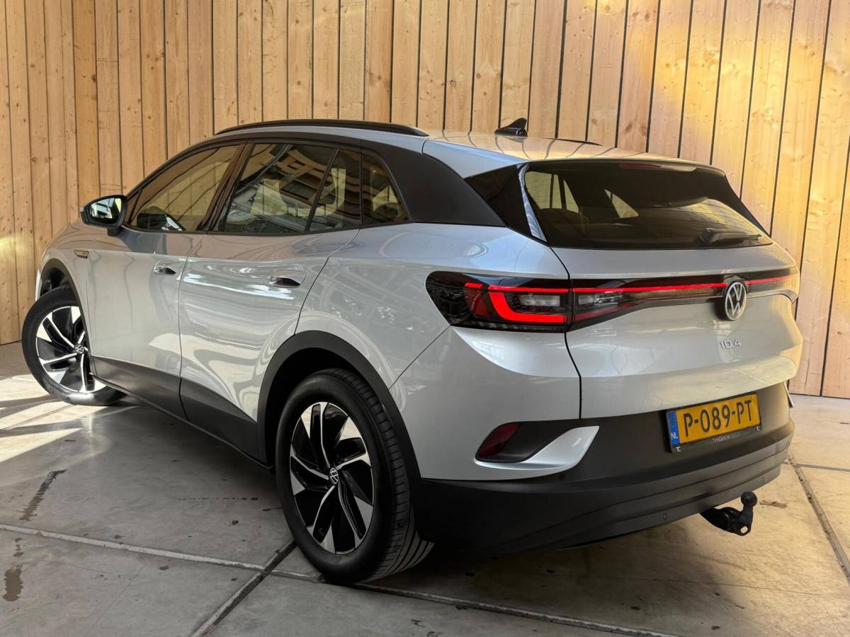 Volkswagen ID.4 Volkswagen ID.4 Pro 77 kWh Apple CarPlay/Android Auto | Climate control |  Cruise control adaptief | DAB ontvangst | LED verlichting | Navigatiesysteem | Sfeerverlichting | Trekhaak uitklapbaar