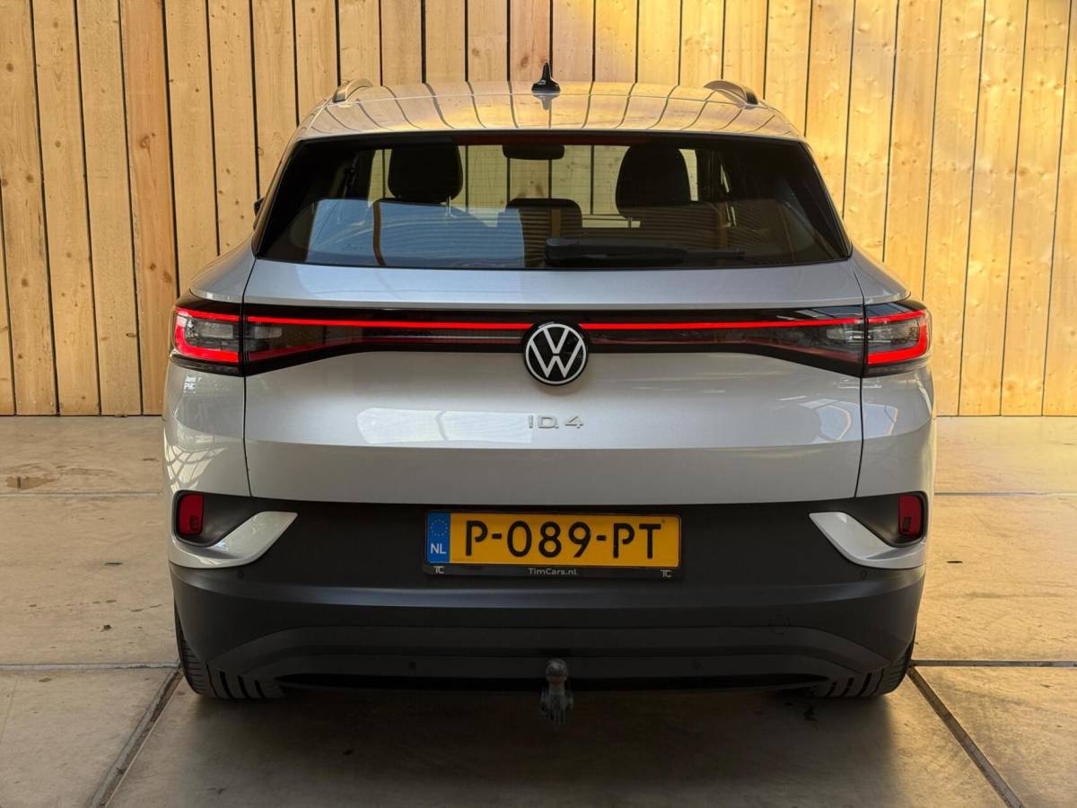 Volkswagen ID.4 Volkswagen ID.4 Pro 77 kWh Apple CarPlay/Android Auto | Climate control |  Cruise control adaptief | DAB ontvangst | LED verlichting | Navigatiesysteem | Sfeerverlichting | Trekhaak uitklapbaar