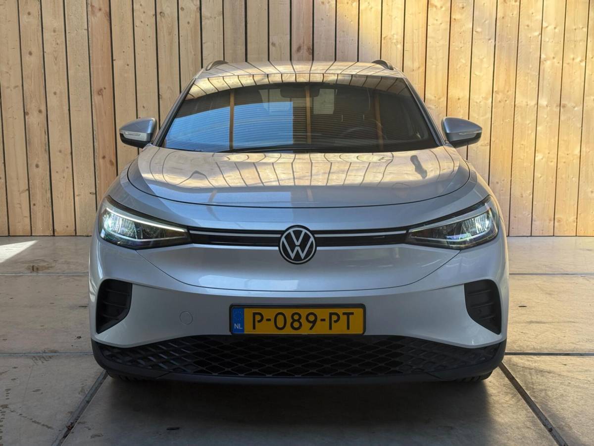 Volkswagen ID.4 Volkswagen ID.4 Pro 77 kWh Apple CarPlay/Android Auto | Climate control |  Cruise control adaptief | DAB ontvangst | LED verlichting | Navigatiesysteem | Sfeerverlichting | Trekhaak uitklapbaar