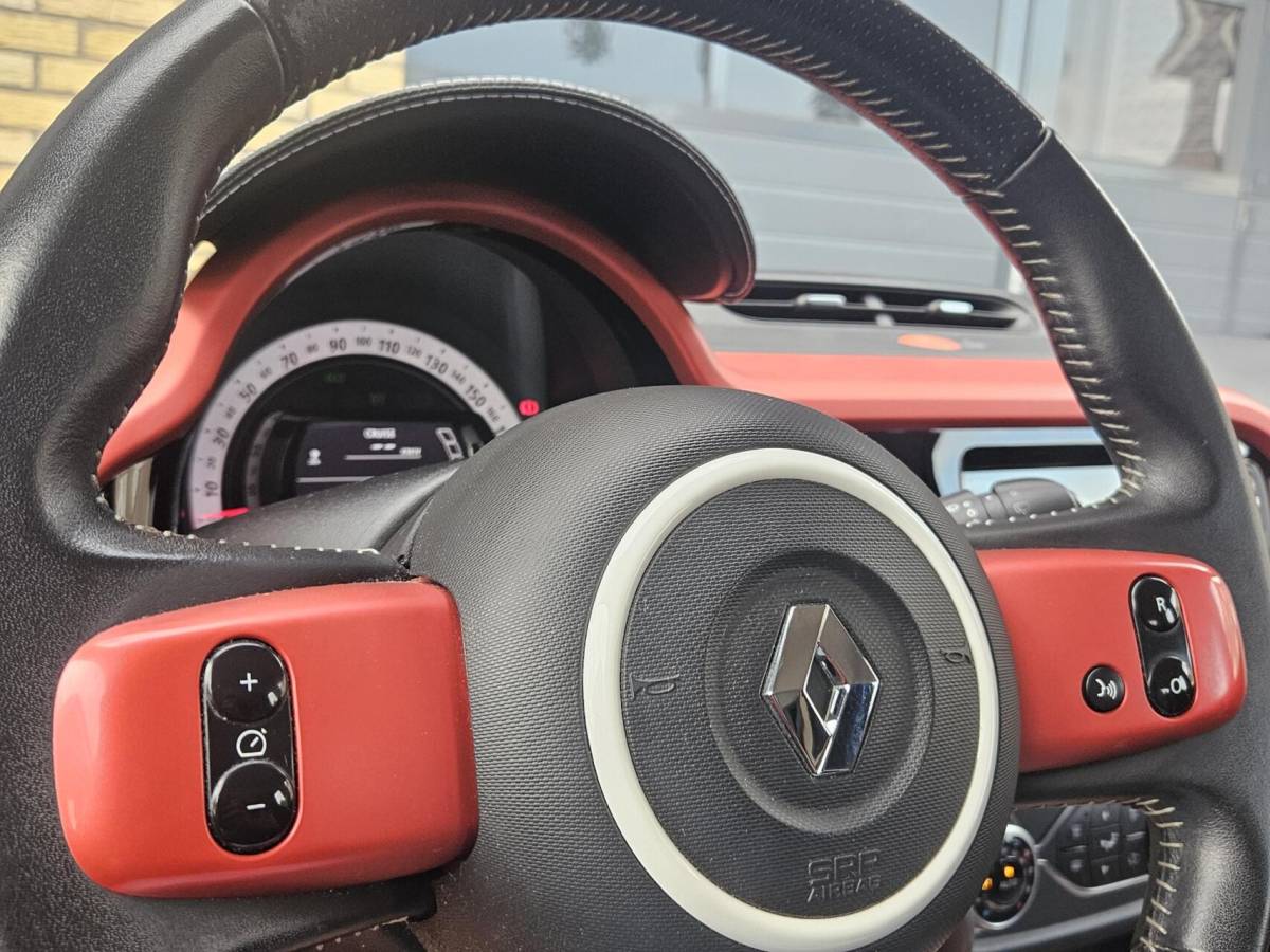 Renault Twingo Renault Twingo 0.9 TCe Dynamique | Camera | Navigatie | DAB+ | Bluetooth | Cruise Control