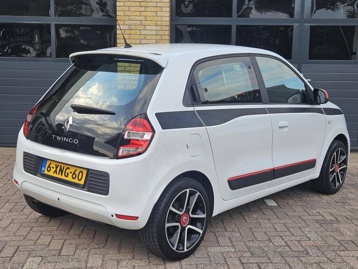 Renault Twingo Renault Twingo 0.9 TCe Dynamique | Camera | Navigatie | DAB+ | Bluetooth | Cruise Control