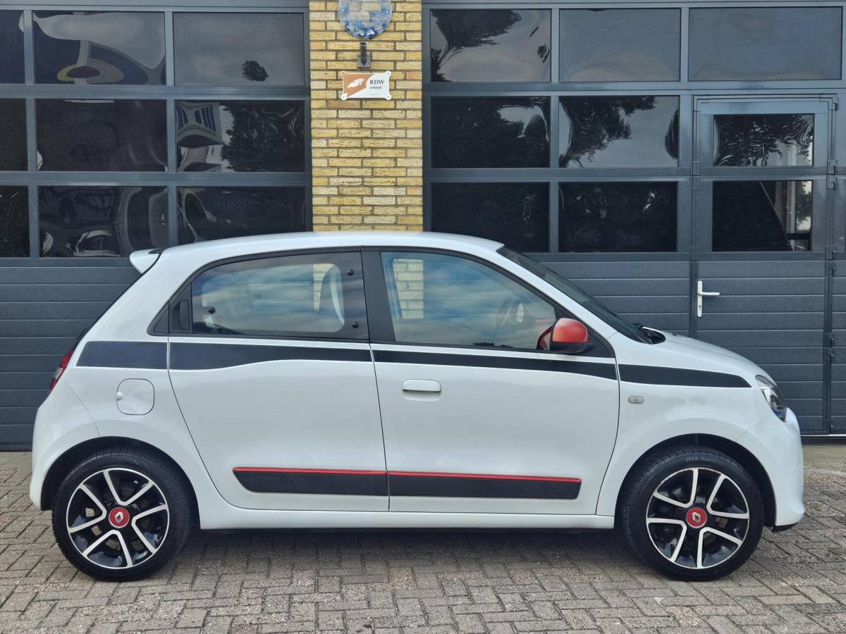 Renault Twingo Renault Twingo 0.9 TCe Dynamique | Camera | Navigatie | DAB+ | Bluetooth | Cruise Control