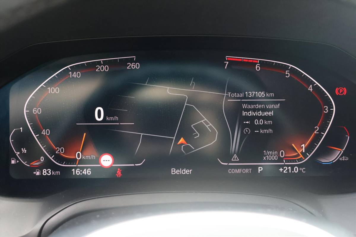 BMW 3 Serie BMW 3-Serie Touring (g21) 330i M-Sport 258pk | Camera | Trekhaak | LED | Pano | Climate | Cruise | Carplay | Sfeer |