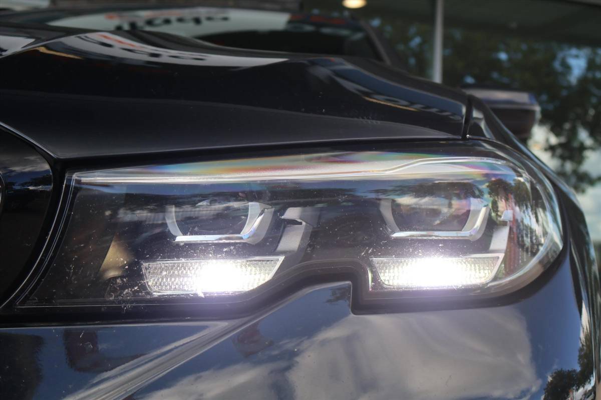BMW 3 Serie BMW 3-Serie Touring (g21) 330i M-Sport 258pk | Camera | Trekhaak | LED | Pano | Climate | Cruise | Carplay | Sfeer |