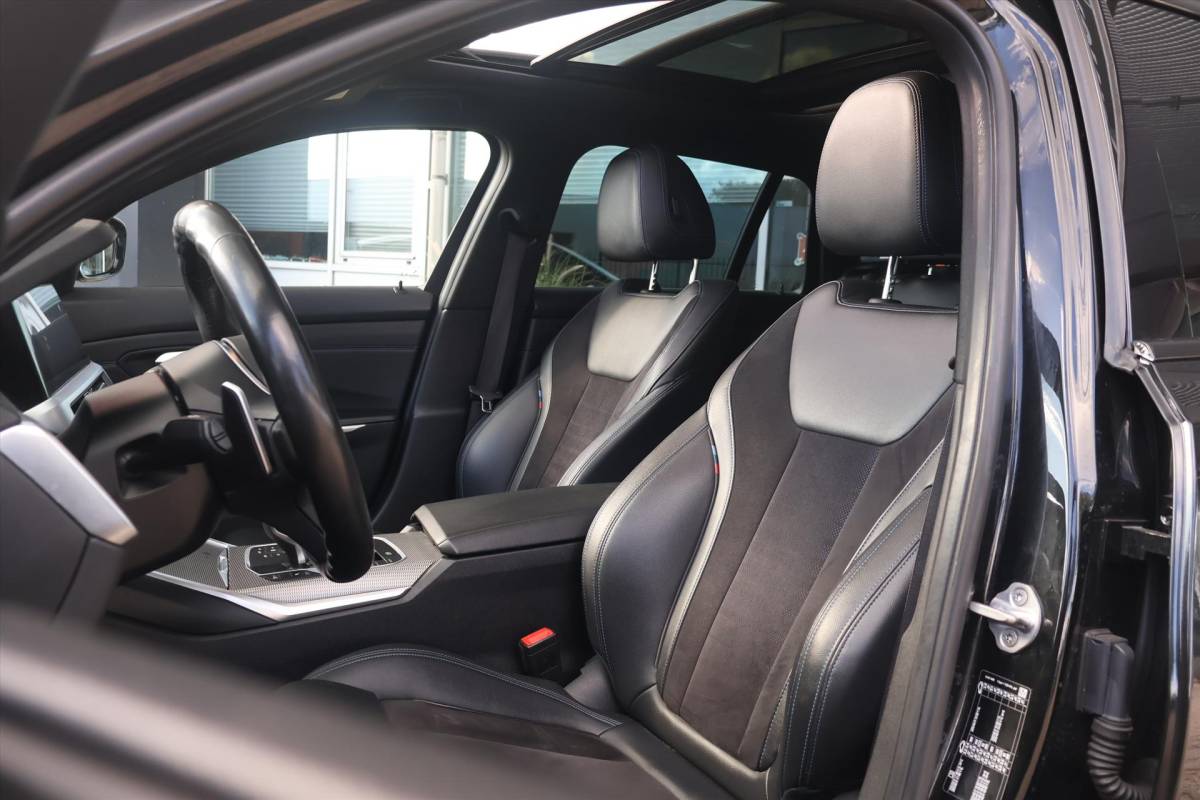 BMW 3 Serie BMW 3-Serie Touring (g21) 330i M-Sport 258pk | Camera | Trekhaak | LED | Pano | Climate | Cruise | Carplay | Sfeer |