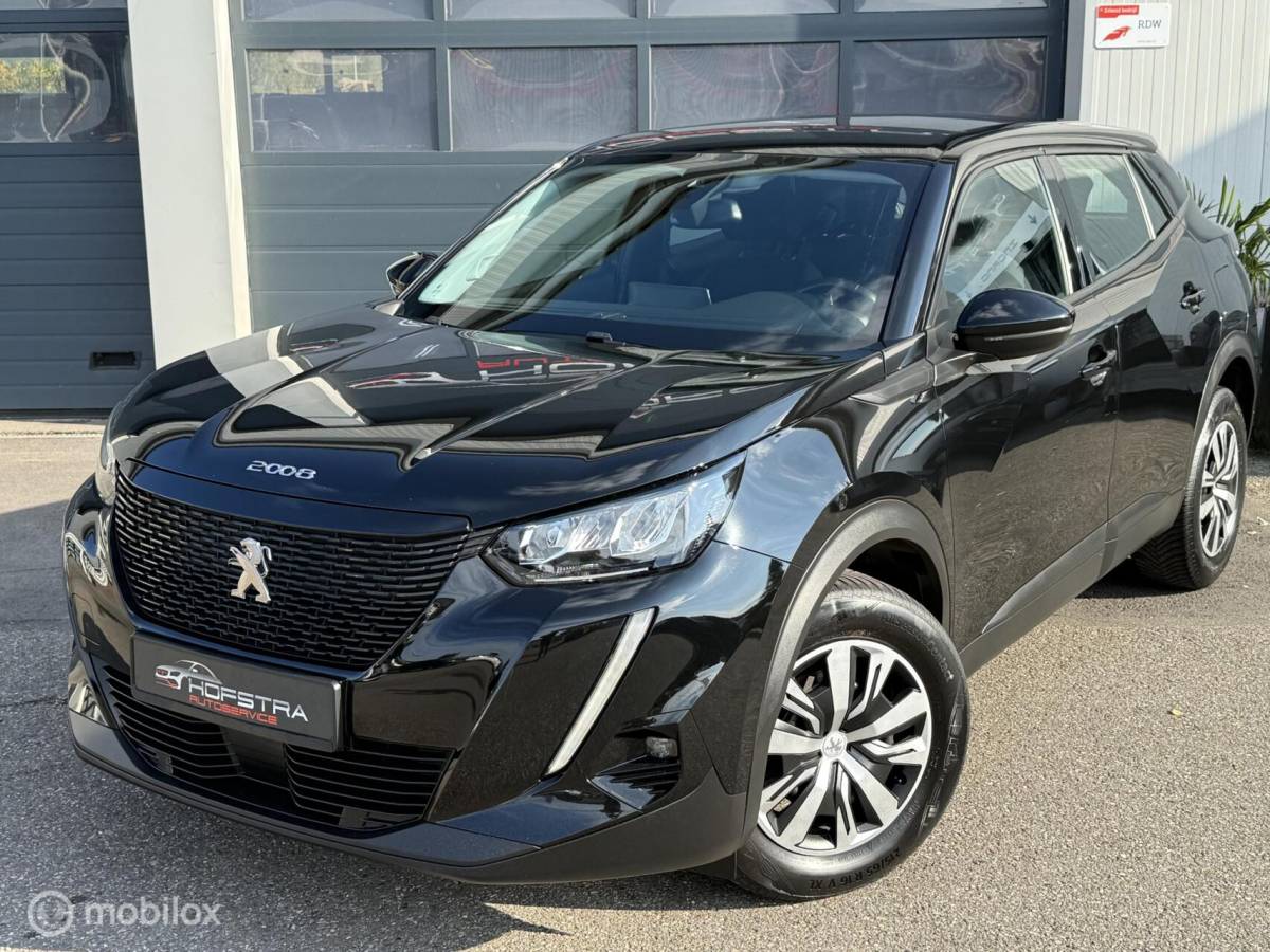 Peugeot 2008 Peugeot 2008 1.2 PureTech Blue Lease Active Full-Led CarPlay