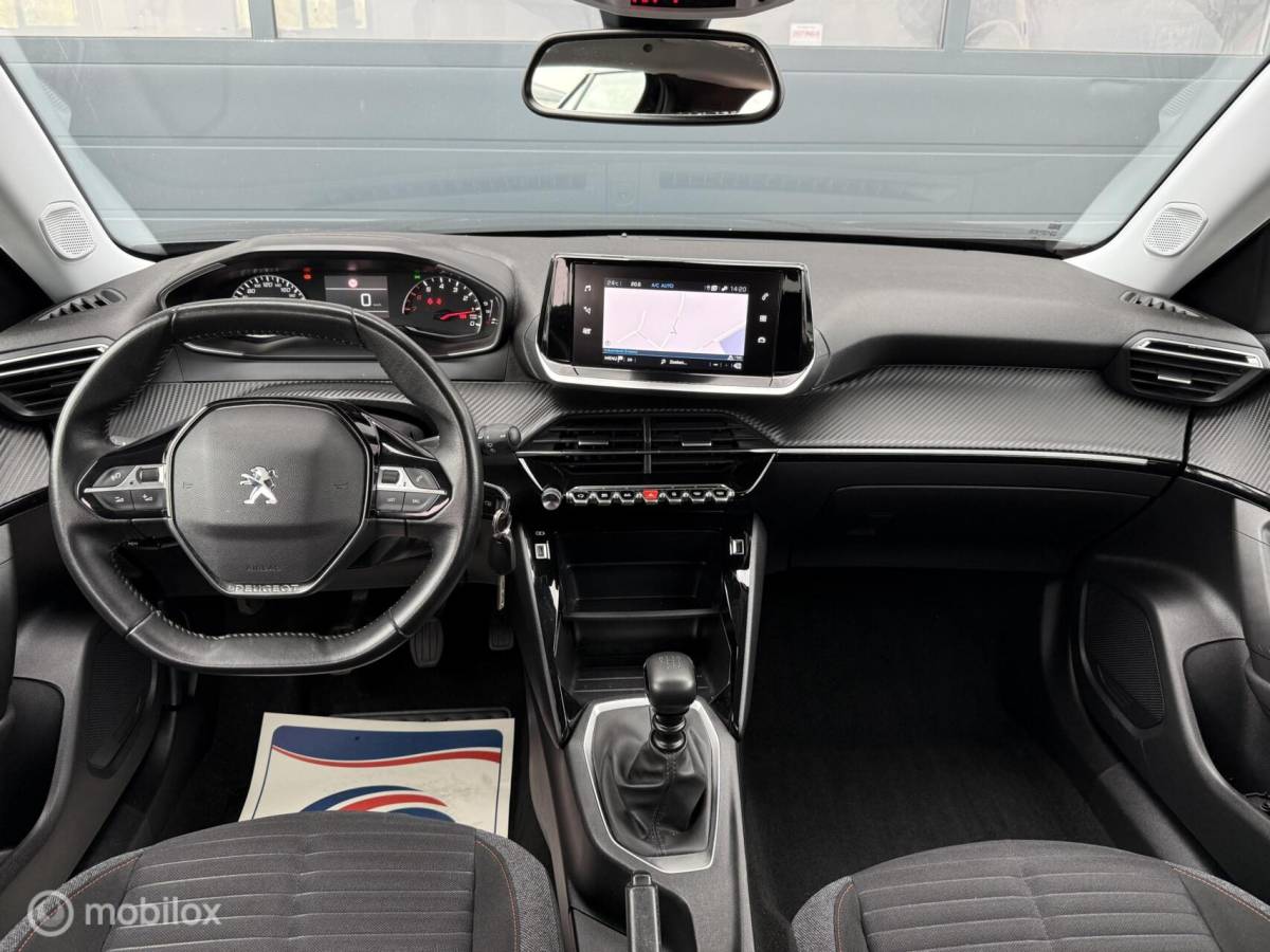 Peugeot 2008 Peugeot 2008 1.2 PureTech Blue Lease Active Full-Led CarPlay