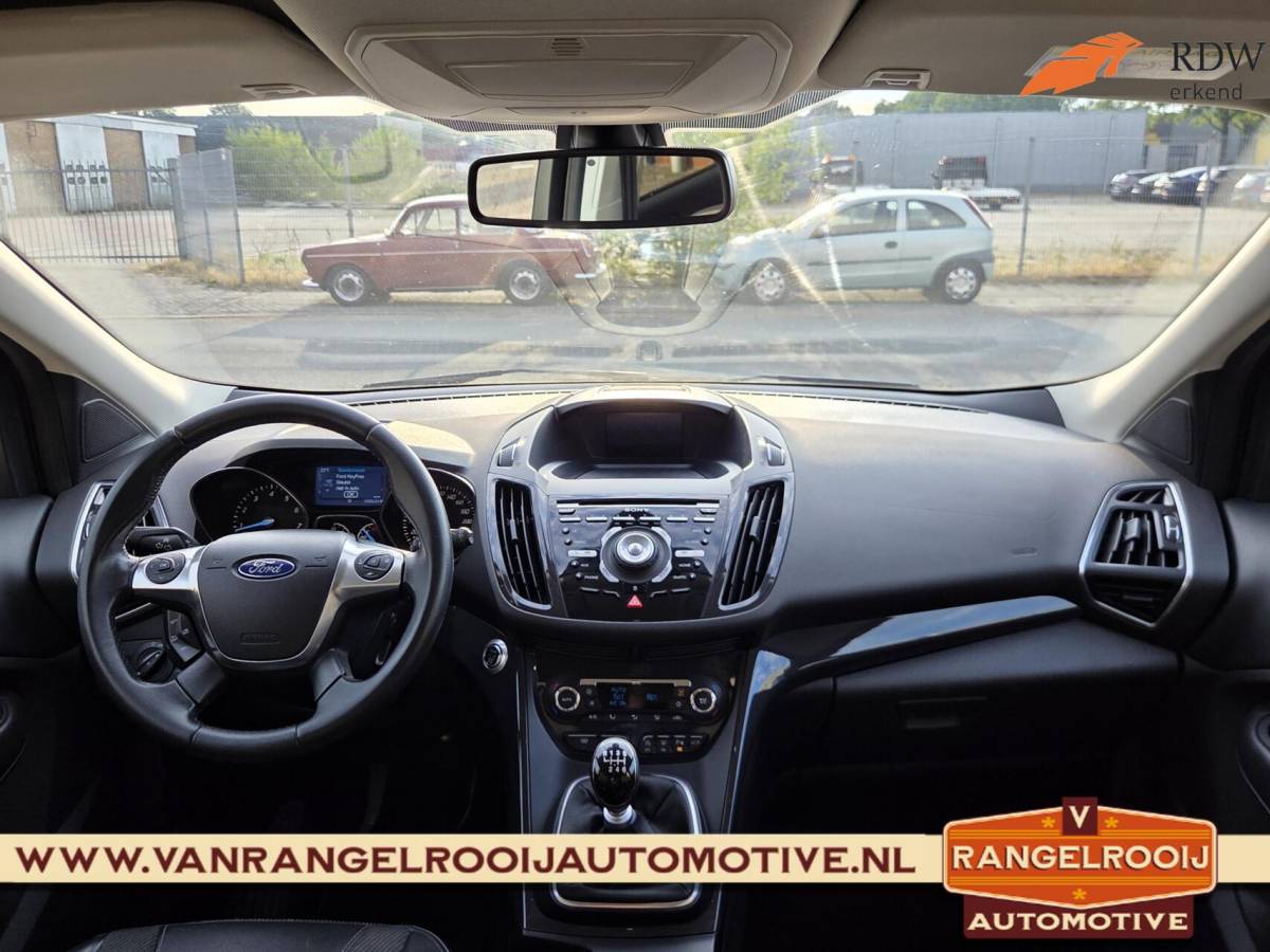 Ford Kuga Ford Kuga 1.5 Titanium, trekh., xenon, stoelverw., clima, cruise, 19″ lmv