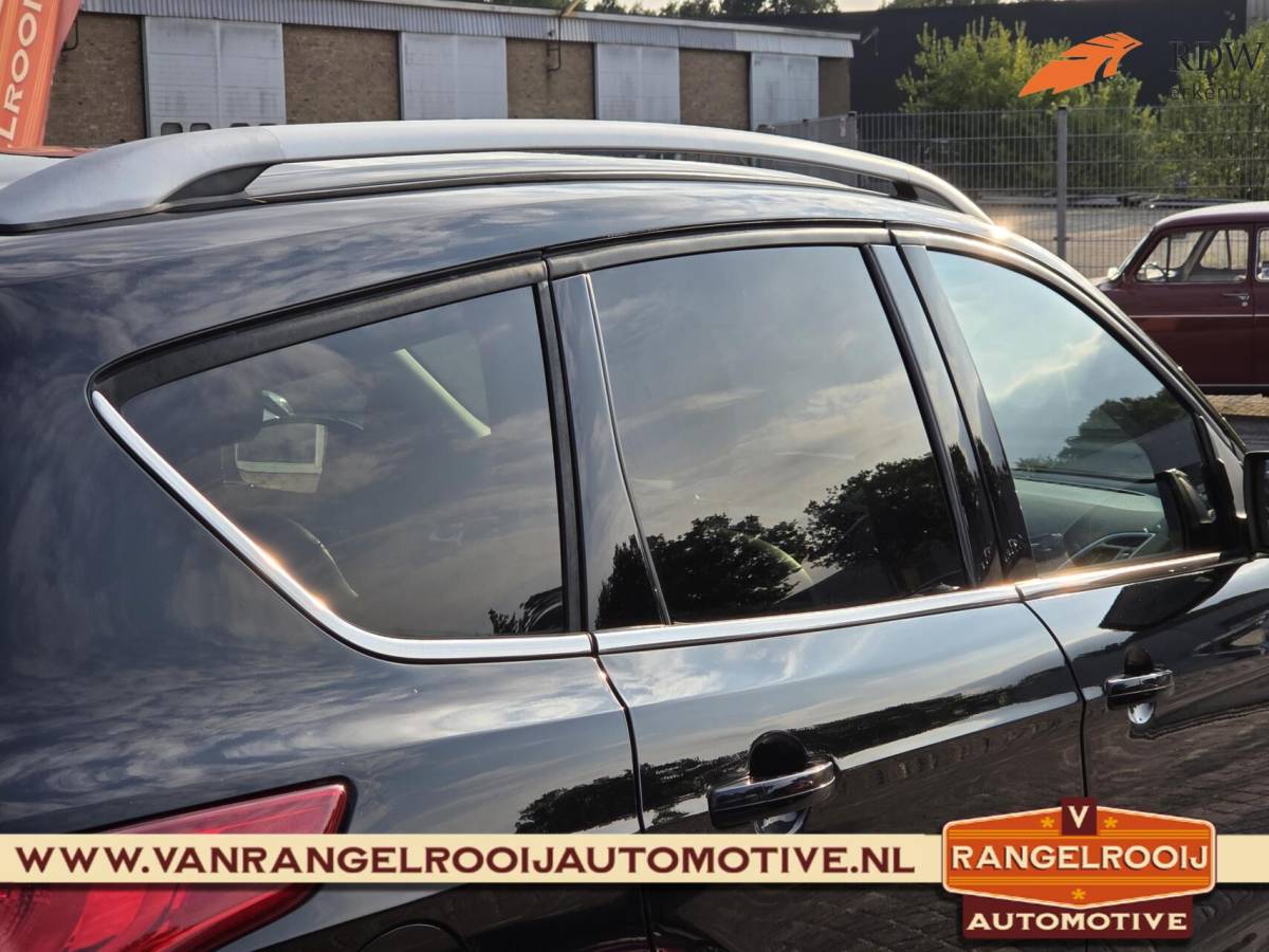 Ford Kuga Ford Kuga 1.5 Titanium, trekh., xenon, stoelverw., clima, cruise, 19″ lmv