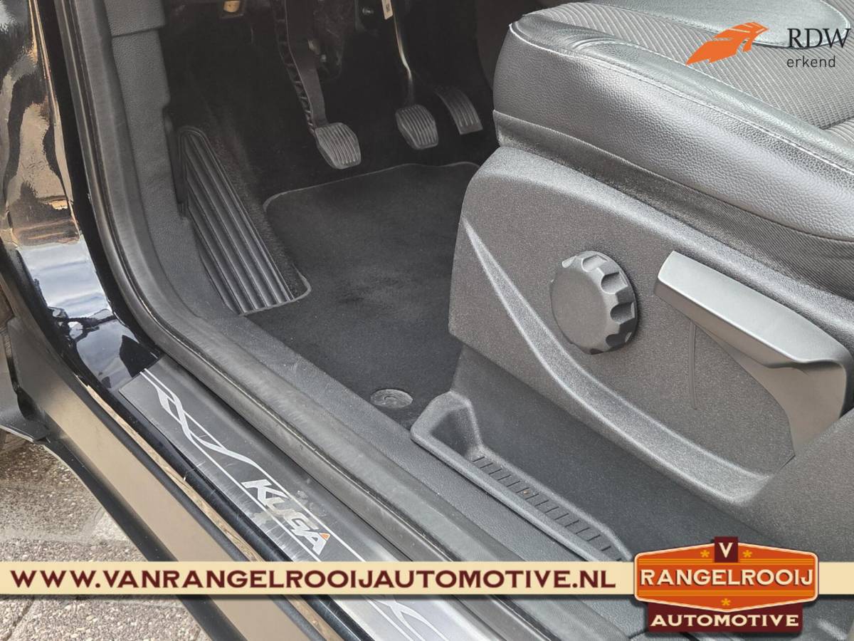 Ford Kuga Ford Kuga 1.5 Titanium, trekh., xenon, stoelverw., clima, cruise, 19″ lmv