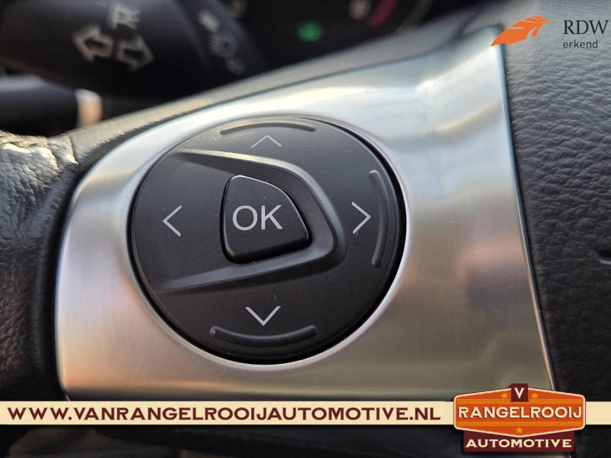 Ford Kuga Ford Kuga 1.5 Titanium, trekh., xenon, stoelverw., clima, cruise, 19″ lmv