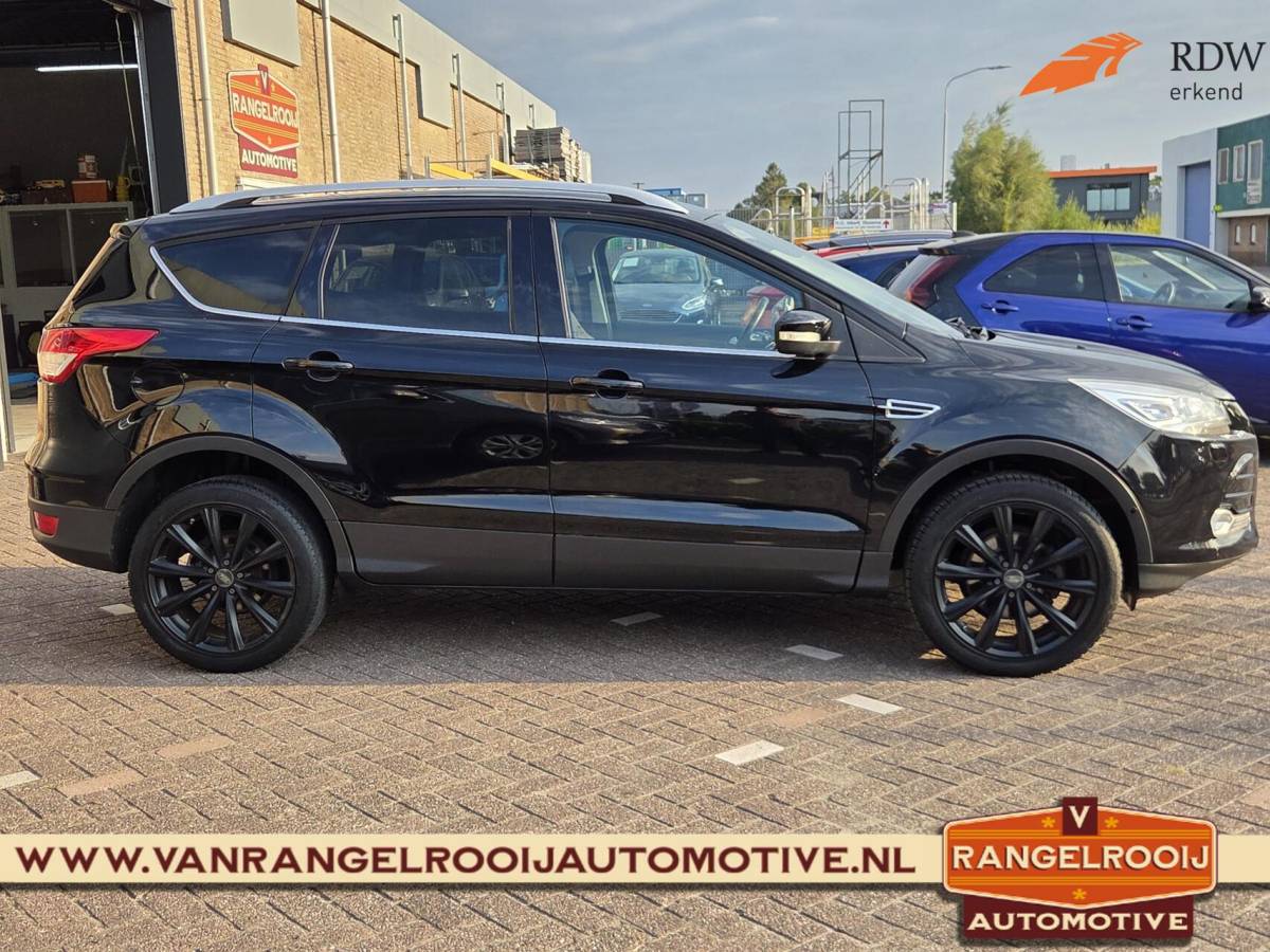 Ford Kuga Ford Kuga 1.5 Titanium, trekh., xenon, stoelverw., clima, cruise, 19″ lmv