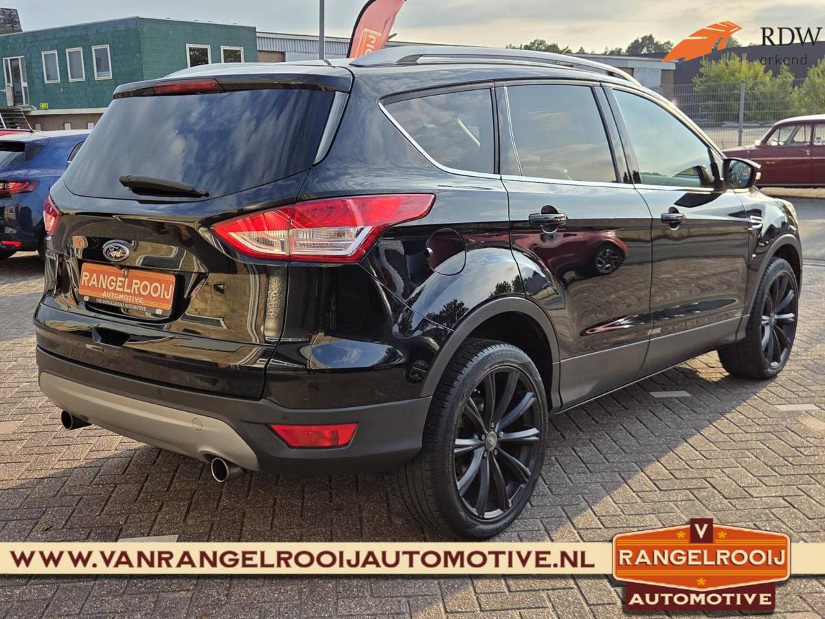 Ford Kuga Ford Kuga 1.5 Titanium, trekh., xenon, stoelverw., clima, cruise, 19″ lmv