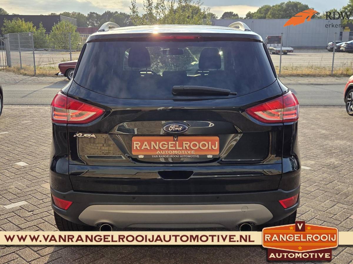Ford Kuga Ford Kuga 1.5 Titanium, trekh., xenon, stoelverw., clima, cruise, 19″ lmv