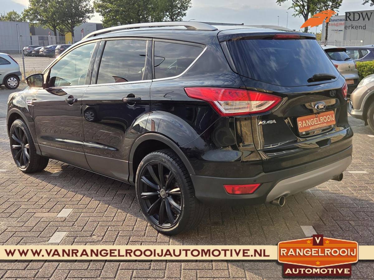 Ford Kuga Ford Kuga 1.5 Titanium, trekh., xenon, stoelverw., clima, cruise, 19″ lmv