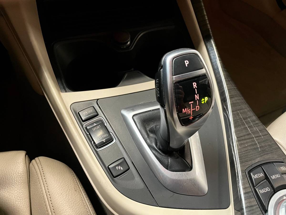 BMW 1 Serie BMW 1-serie M135i xDrive 320 PK M-PERFORMANCE NAVI LEER