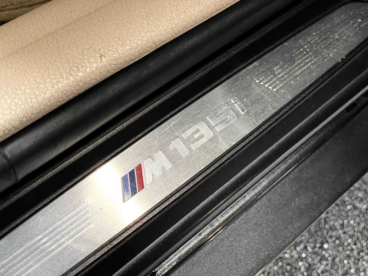 BMW 1 Serie BMW 1-serie M135i xDrive 320 PK M-PERFORMANCE NAVI LEER