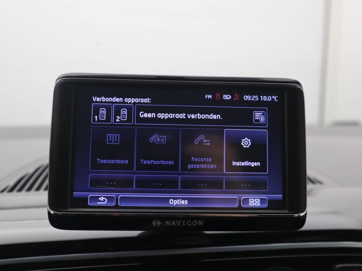 Volkswagen up! Volkswagen Up! 1.0 high up! BlueMotion WHITE UP! / NAVI / AIRCO / BLUETOOTH / ELEK RAMEN