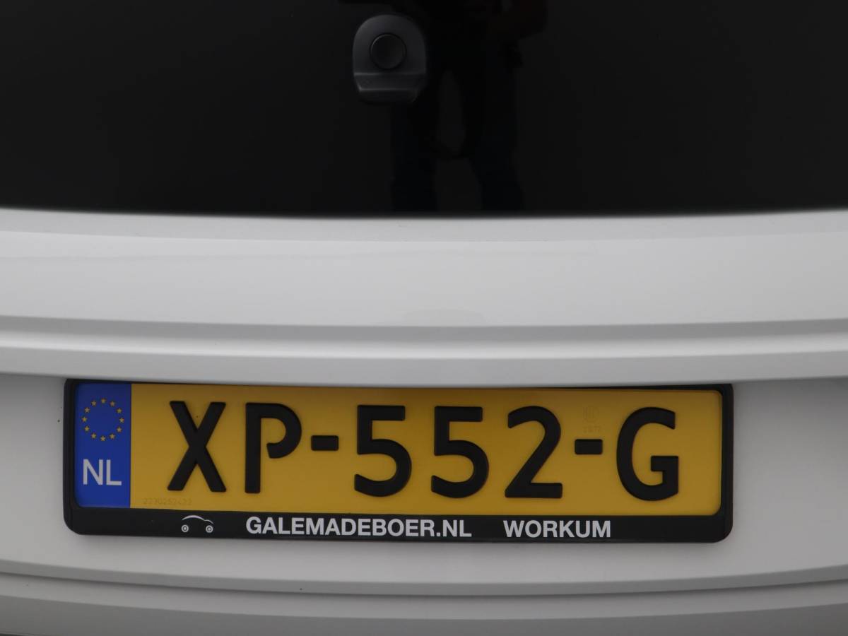 Volkswagen up! Volkswagen Up! 1.0 high up! BlueMotion WHITE UP! / NAVI / AIRCO / BLUETOOTH / ELEK RAMEN