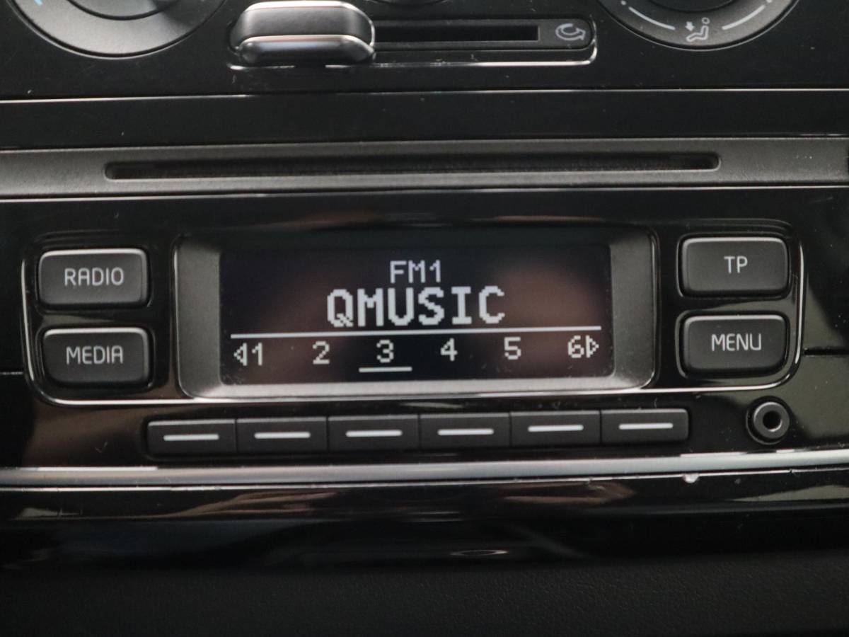 Volkswagen up! Volkswagen Up! 1.0 high up! BlueMotion WHITE UP! / NAVI / AIRCO / BLUETOOTH / ELEK RAMEN