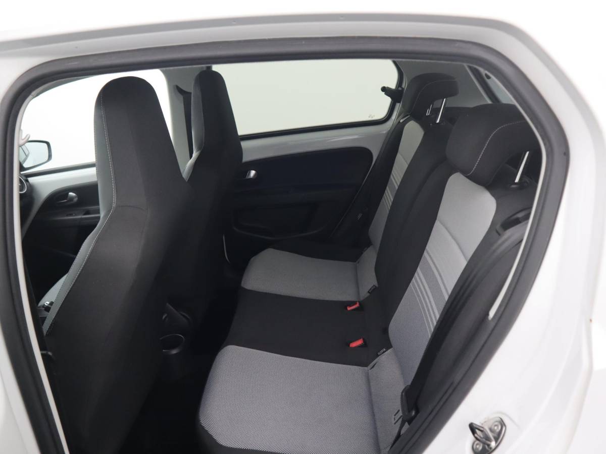 Volkswagen up! Volkswagen Up! 1.0 high up! BlueMotion WHITE UP! / NAVI / AIRCO / BLUETOOTH / ELEK RAMEN