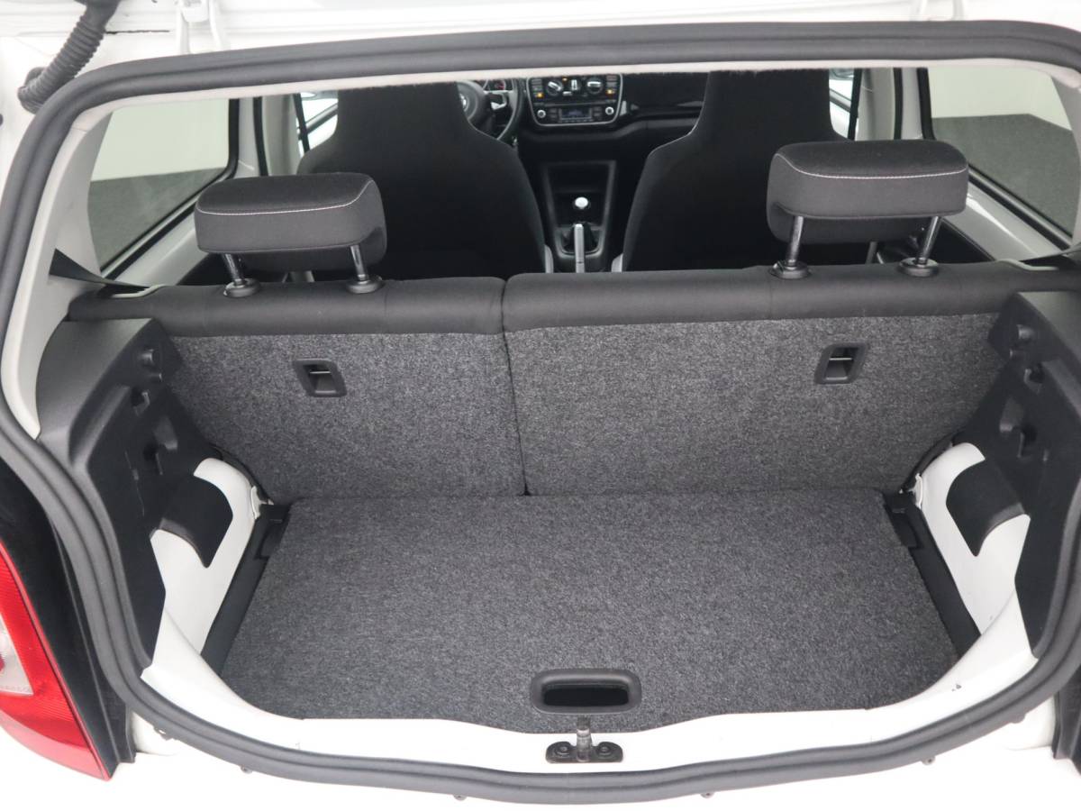 Volkswagen up! Volkswagen Up! 1.0 high up! BlueMotion WHITE UP! / NAVI / AIRCO / BLUETOOTH / ELEK RAMEN