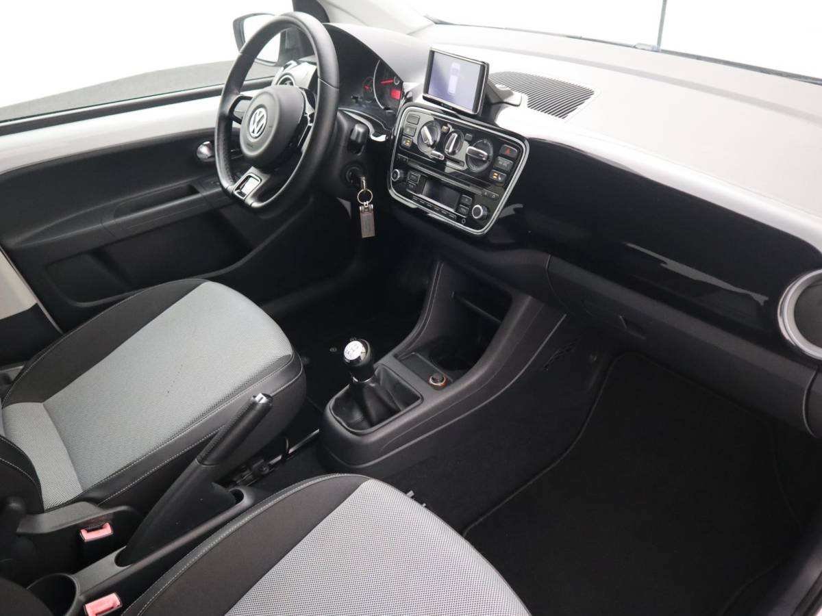 Volkswagen up! Volkswagen Up! 1.0 high up! BlueMotion WHITE UP! / NAVI / AIRCO / BLUETOOTH / ELEK RAMEN