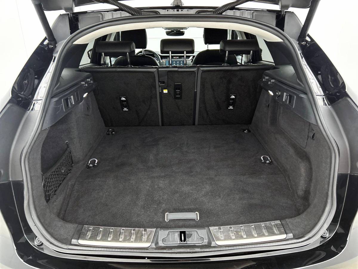 Jaguar F-PACE Jaguar F-PACE 2.0 P400e PHEV AWD 405PK 360° CAMERA | LEER | TREKHAAK