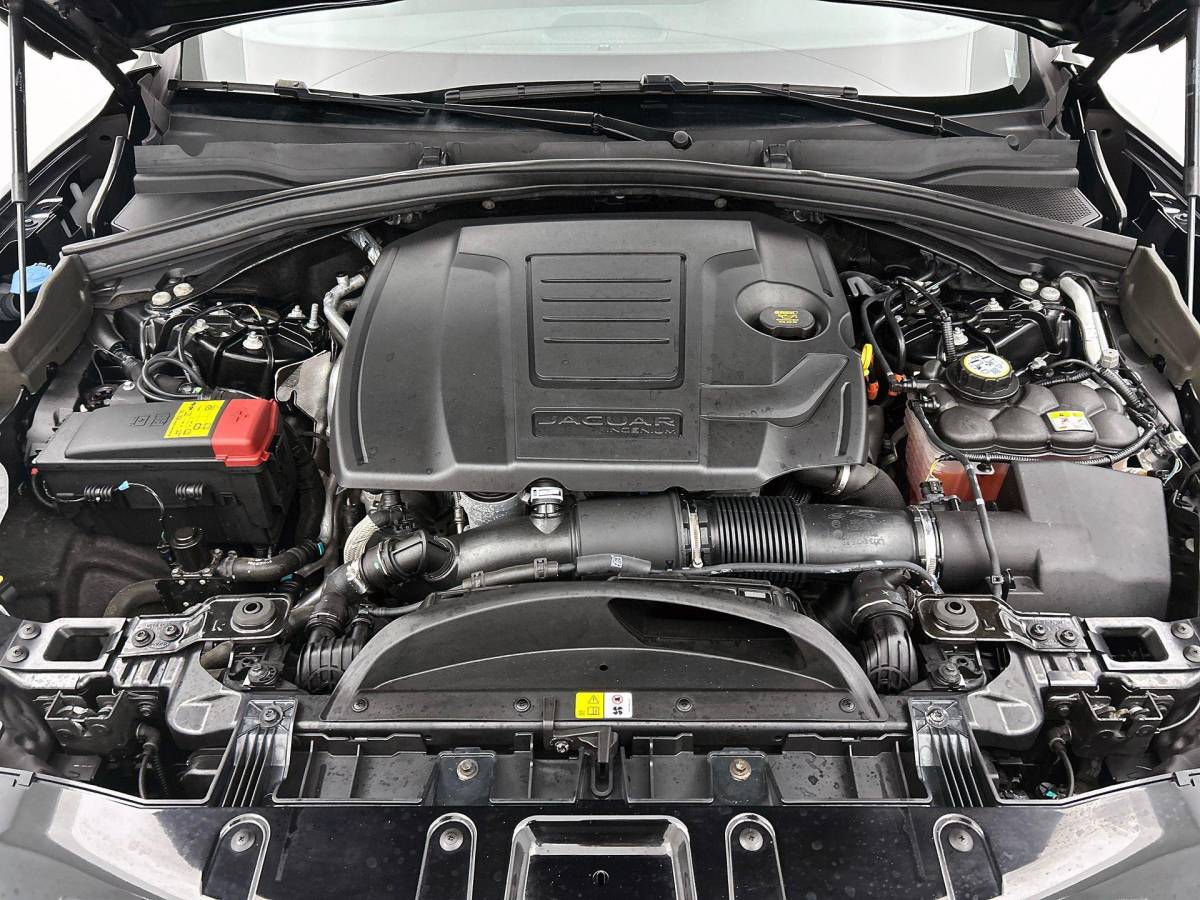 Jaguar F-PACE Jaguar F-PACE 2.0 P400e PHEV AWD 405PK 360° CAMERA | LEER | TREKHAAK