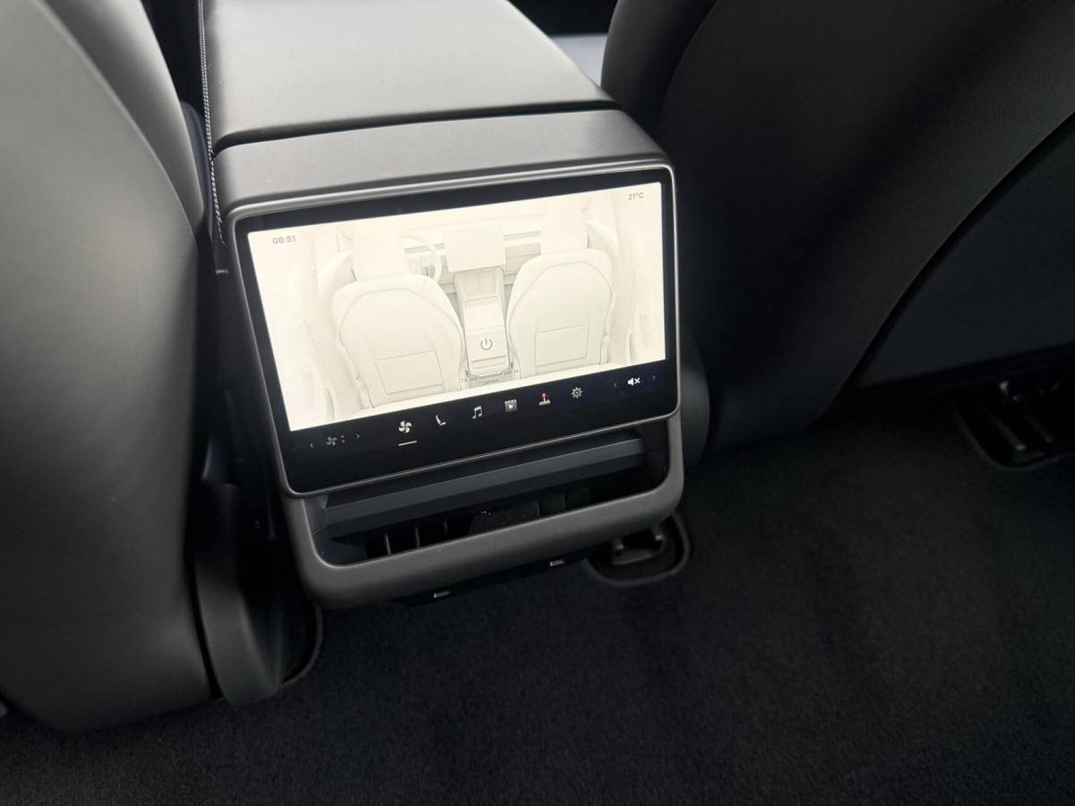 Tesla Model 3 Tesla Model 3 RWD Long range 78 KW