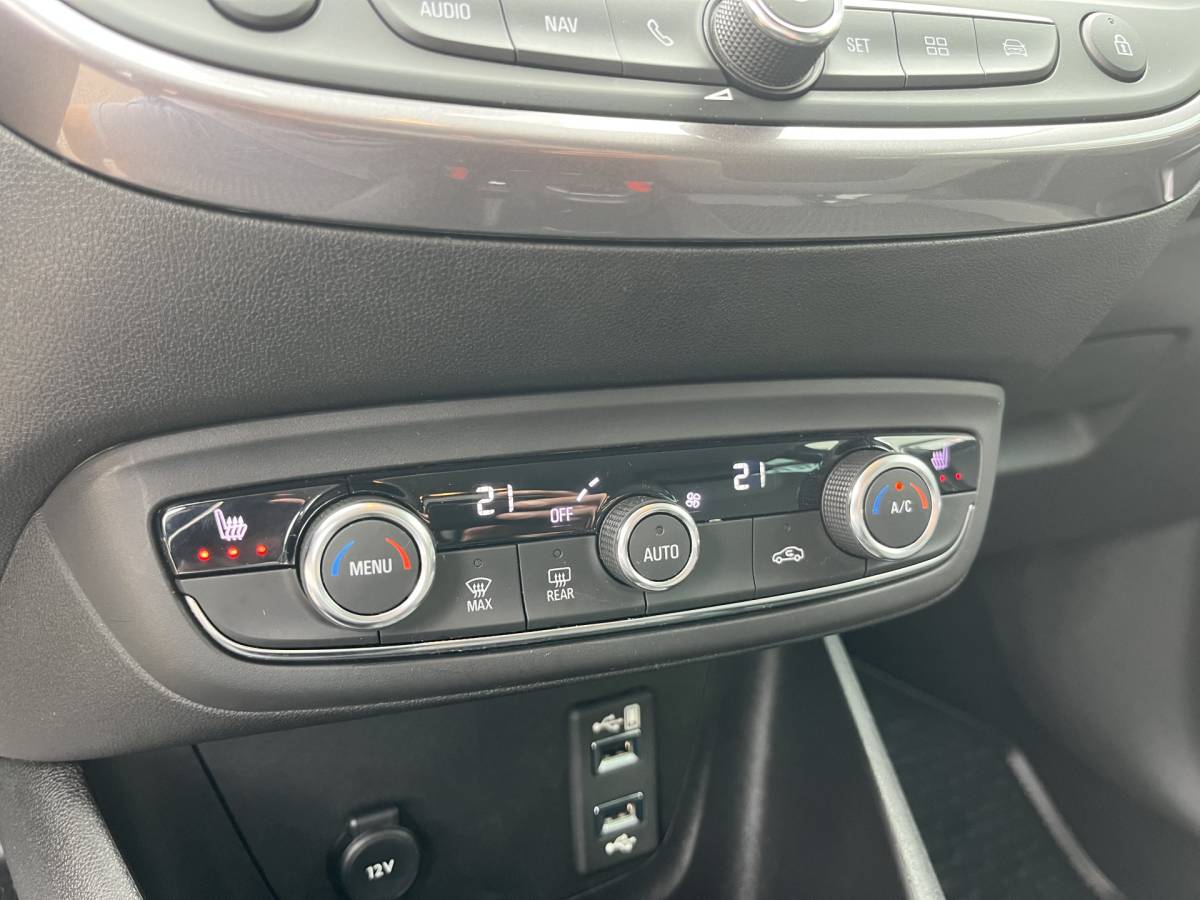Opel Crossland X Opel Crossland X 1.2 Turbo Innovation Trekh. Incl. Beurt!!