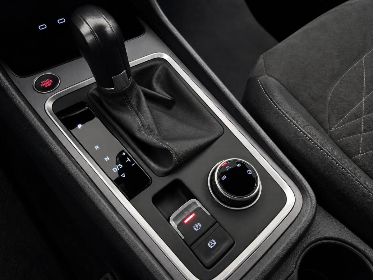 SEAT Ateca SEAT Ateca 1.5 TSI 150pk DSG FR Business Intense · Camera · Wegklapbare Trekhaak · Apple/Android Car Play · Elek. Achterklep · Navigatie · Stoelverwarming · 18” Inch · Garantie t/m 25-07-2028 of 100.000km