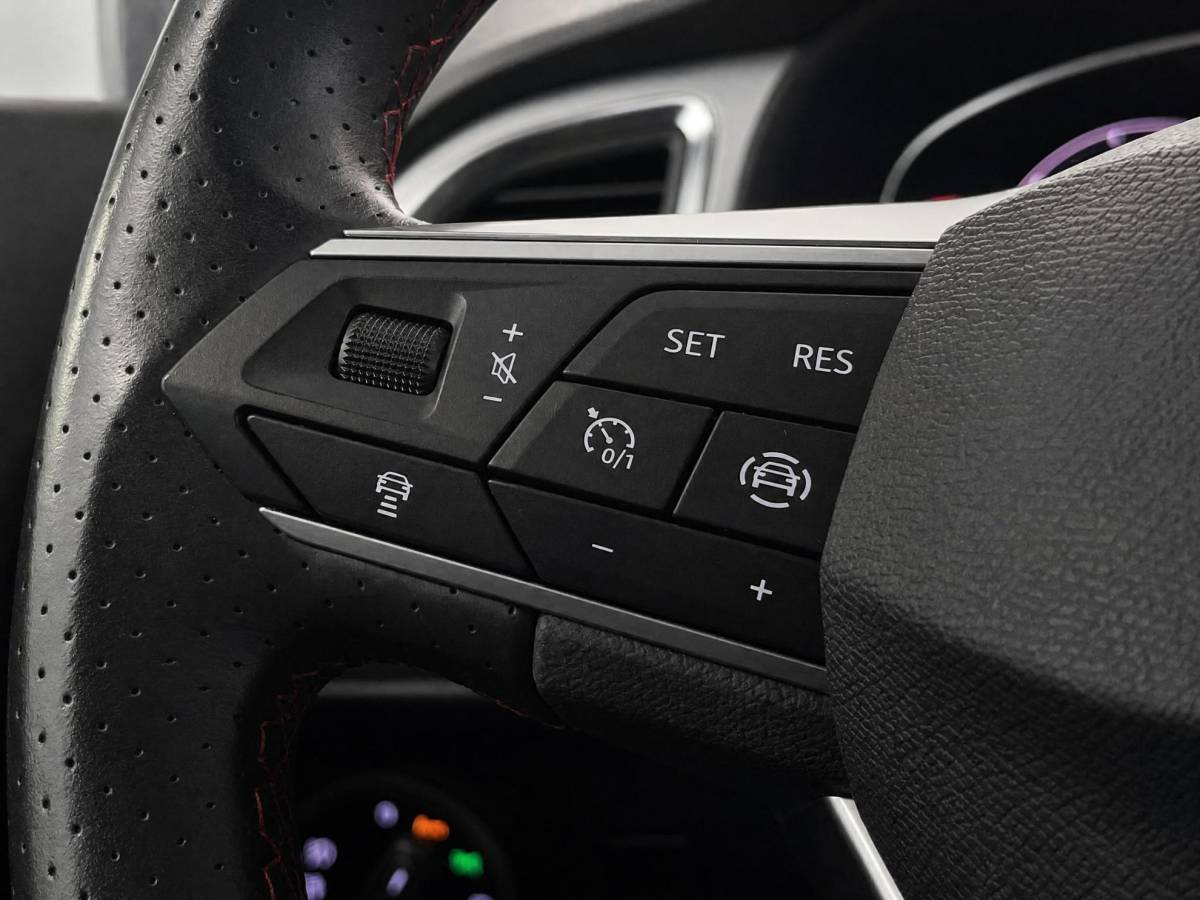 SEAT Ateca SEAT Ateca 1.5 TSI 150pk DSG FR Business Intense · Camera · Wegklapbare Trekhaak · Apple/Android Car Play · Elek. Achterklep · Navigatie · Stoelverwarming · 18” Inch · Garantie t/m 25-07-2028 of 100.000km
