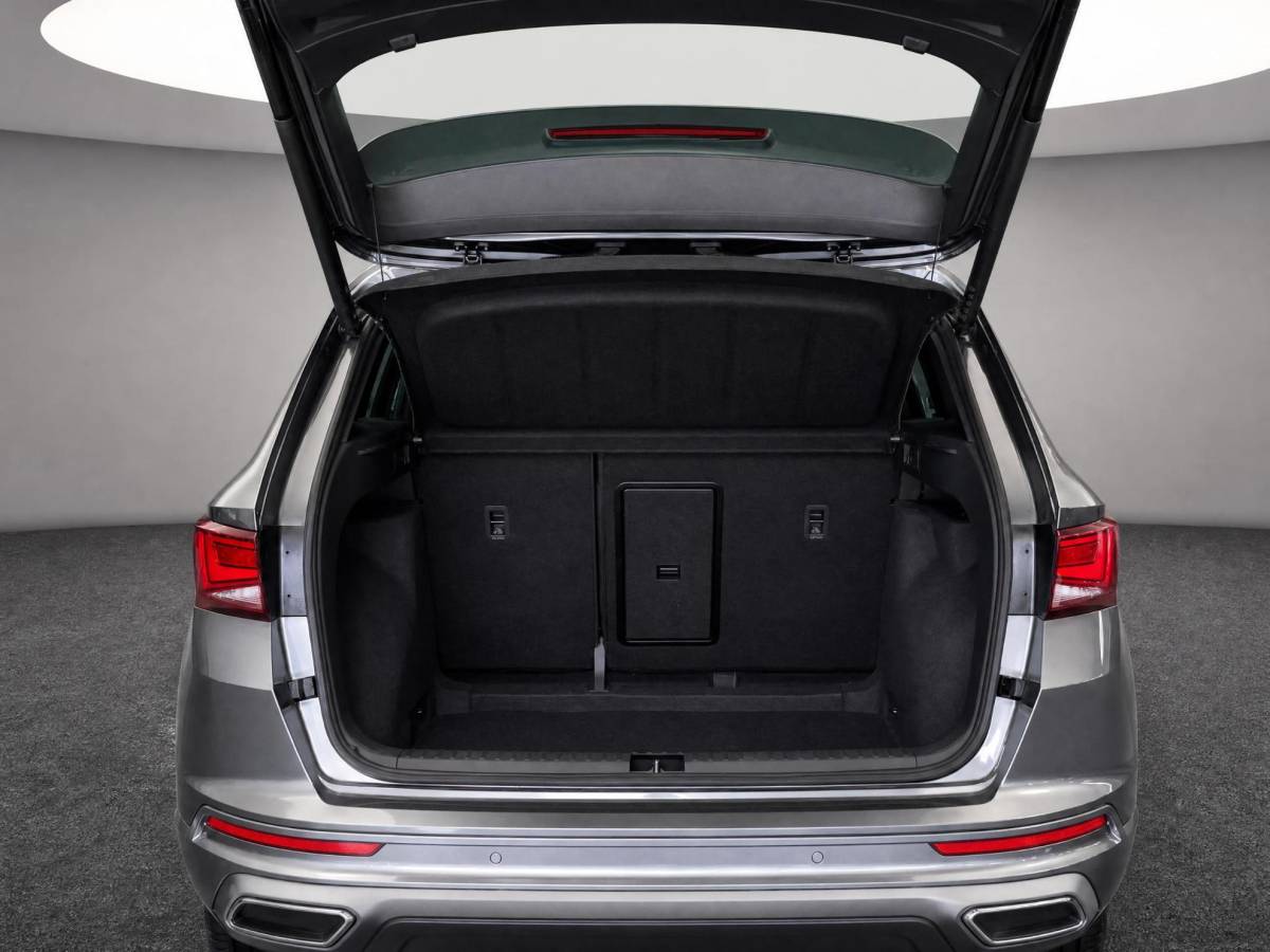 SEAT Ateca SEAT Ateca 1.5 TSI 150pk DSG FR Business Intense · Camera · Wegklapbare Trekhaak · Apple/Android Car Play · Elek. Achterklep · Navigatie · Stoelverwarming · 18” Inch · Garantie t/m 25-07-2028 of 100.000km
