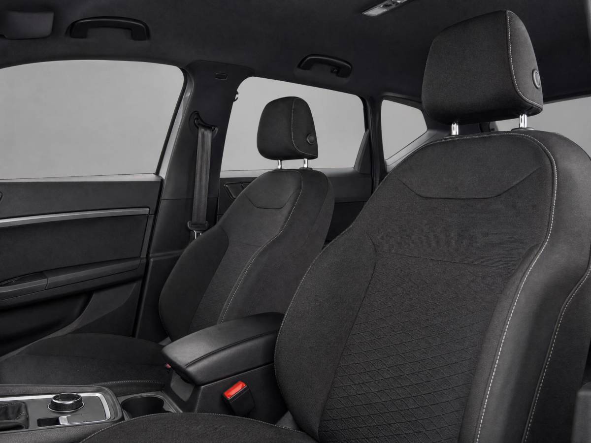 SEAT Ateca SEAT Ateca 1.5 TSI 150pk DSG FR Business Intense · Camera · Wegklapbare Trekhaak · Apple/Android Car Play · Elek. Achterklep · Navigatie · Stoelverwarming · 18” Inch · Garantie t/m 25-07-2028 of 100.000km