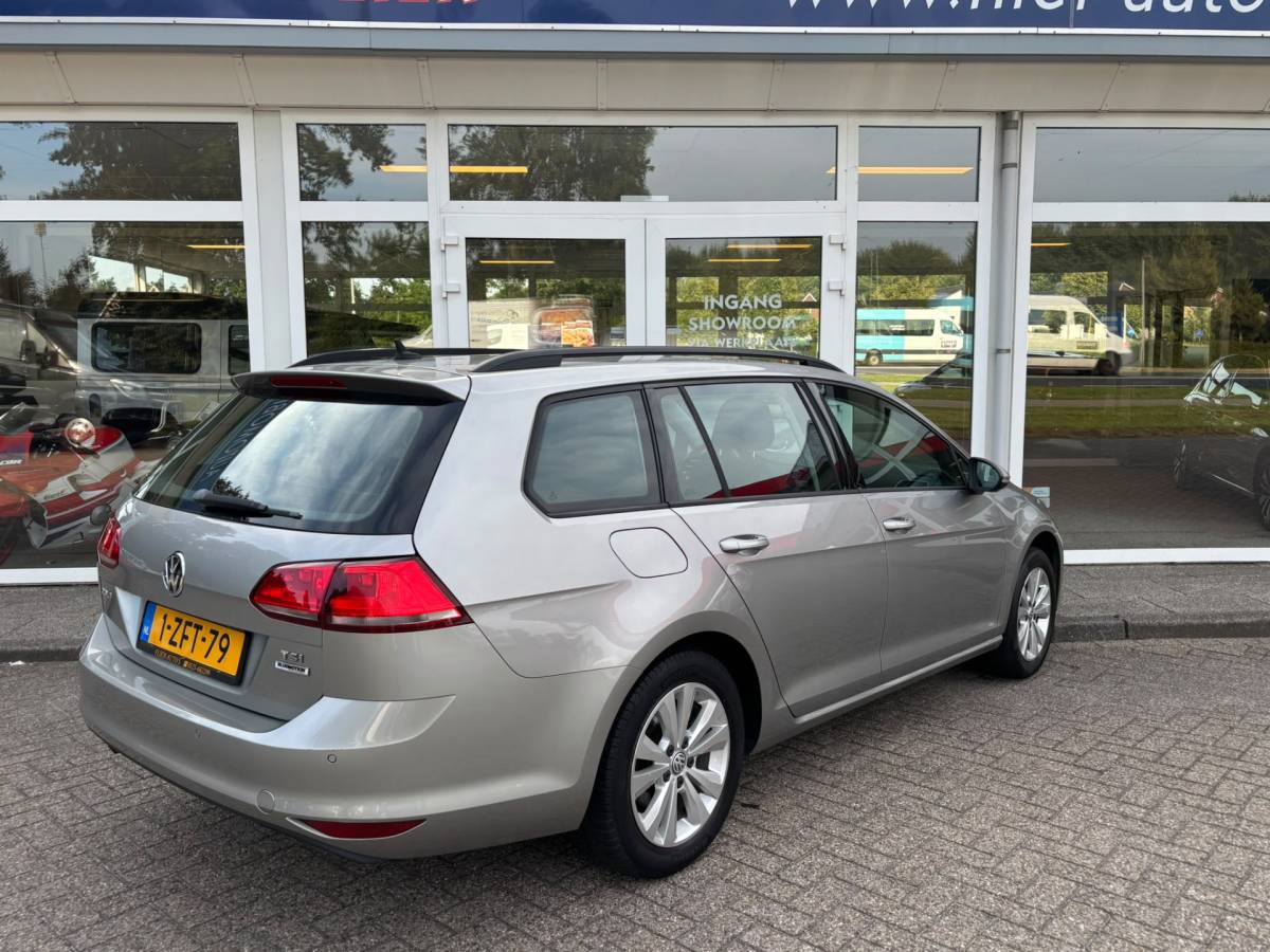 Volkswagen Golf Volkswagen Golf Variant 1.2 105PK TSI Comfortline | PDC V+A | Clima | Cruise | Navi | Orig. NL | NAP |