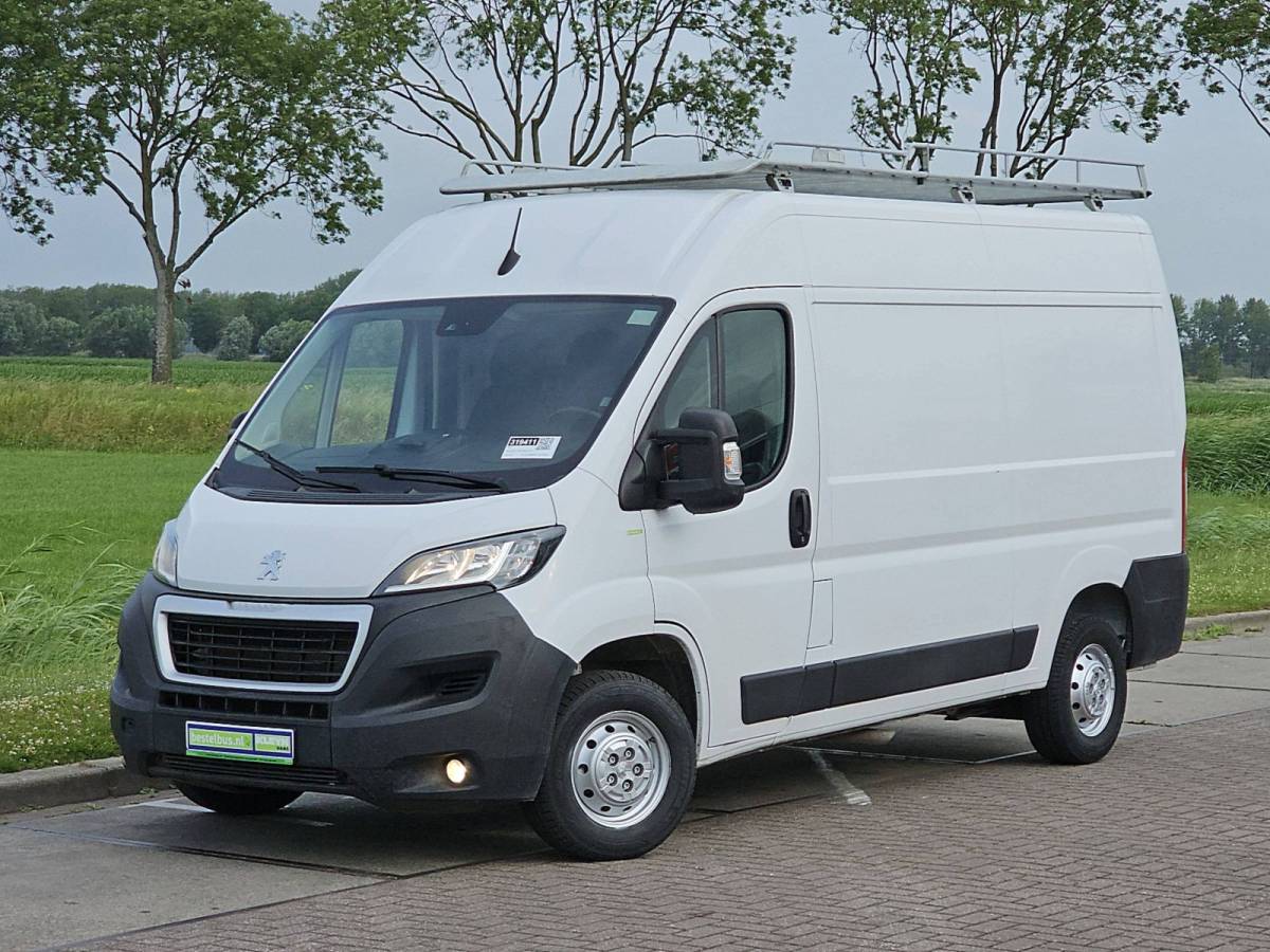 Peugeot Boxer PEUGEOT BOXER 2.2 l2h2 imperiaal navi