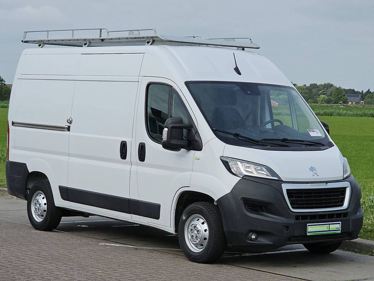 Peugeot Boxer PEUGEOT BOXER 2.2 l2h2 imperiaal navi