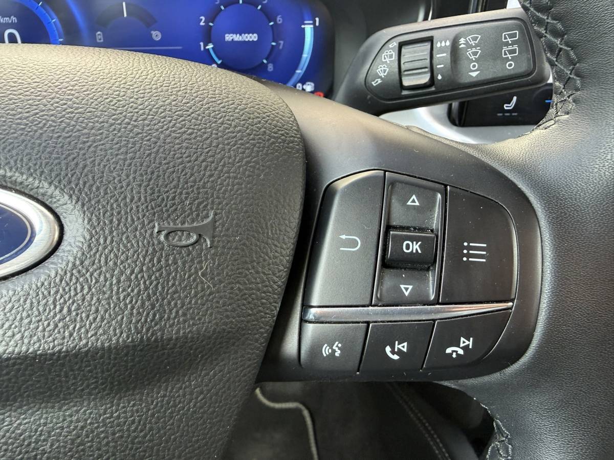 Ford Focus Ford Focus Wagon 1.0 EcoBoost Hybrid Titanium X