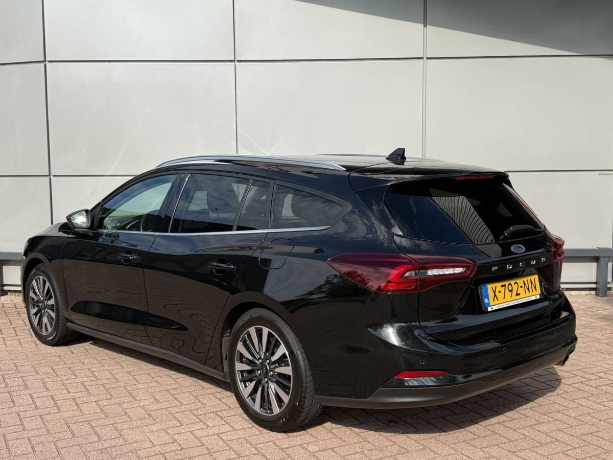 Ford Focus Ford Focus Wagon 1.0 EcoBoost Hybrid Titanium X
