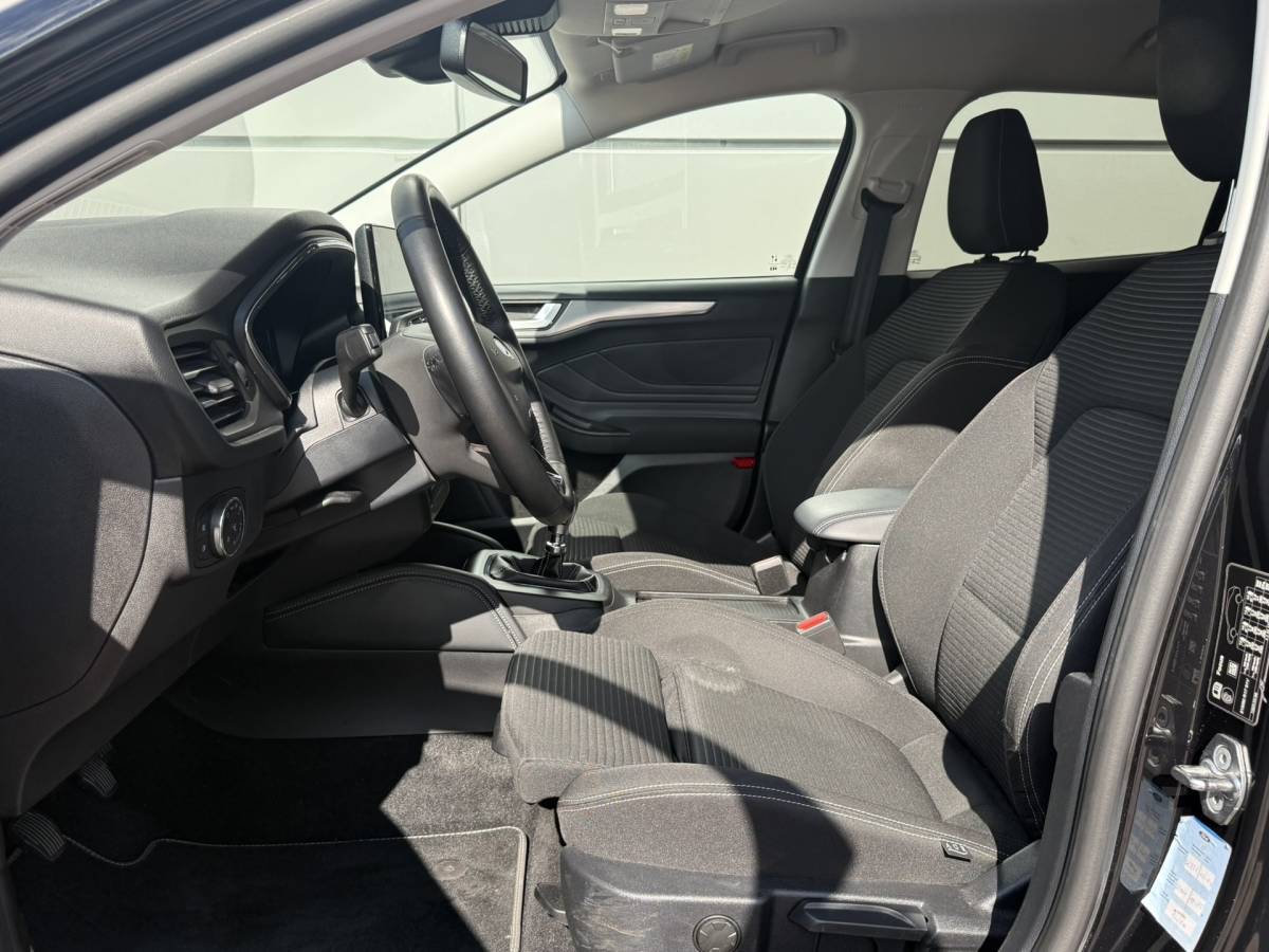 Ford Focus Ford Focus Wagon 1.0 EcoBoost Hybrid Titanium X