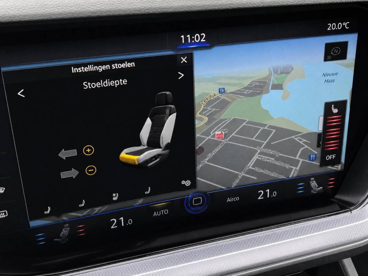 Volkswagen Touareg Volkswagen Touareg 3.0TSI 340kW/462PK R-line · Panoramadak · Trekhaak · Leder · Luchtvering