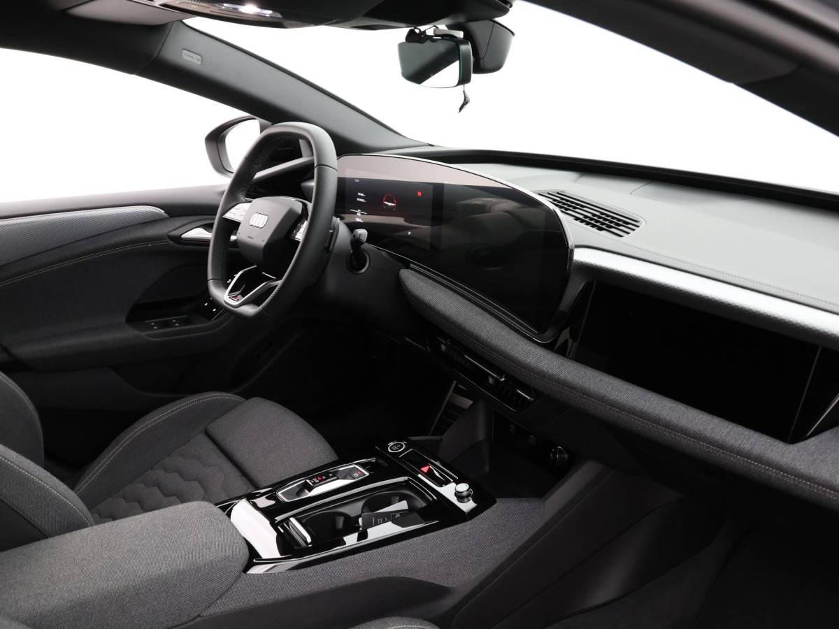 Audi A6 Avant e-tron Audi A6 Avant e-tron 367pk edition performance 100 kWh · SOH 97,8% · Warmtepomp · 360 Camera · Luchtvering · Wegklapbare Trekhaak · Stoel-& Stuurverwarming · 21” Inch · Garantie t/m 10-12-2030 of 100.000km