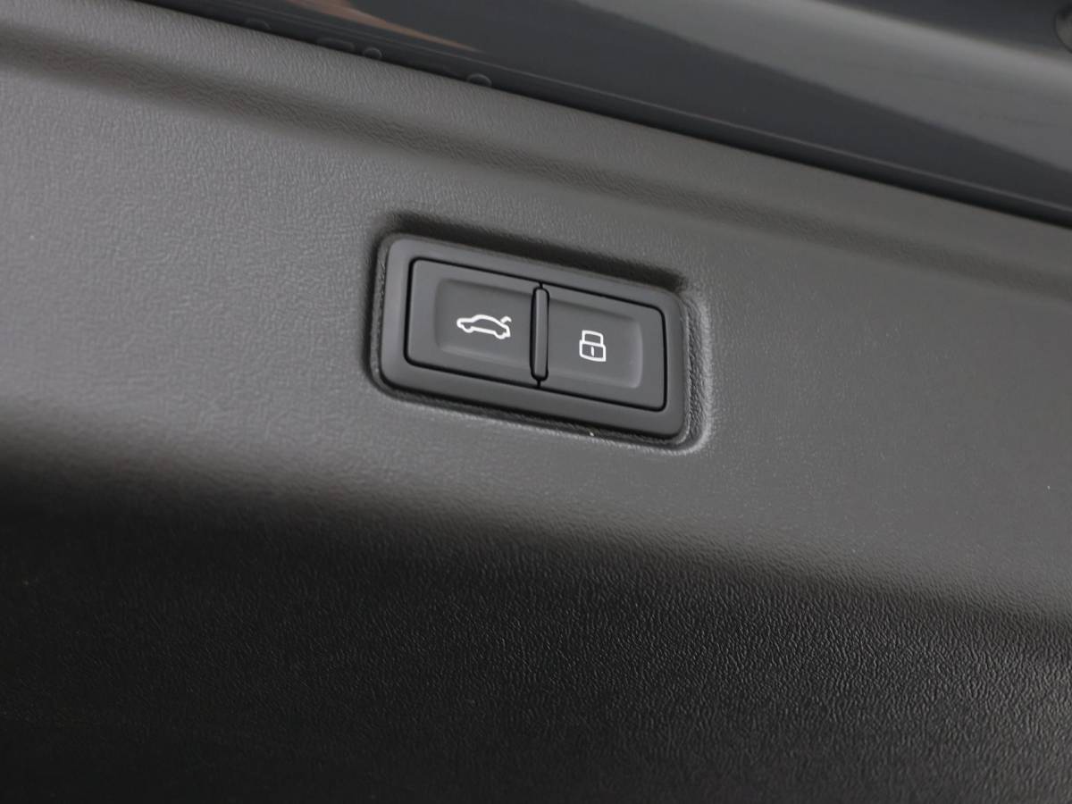 Audi A6 Avant e-tron Audi A6 Avant e-tron 367pk edition performance 100 kWh · SOH 97,8% · Warmtepomp · 360 Camera · Luchtvering · Wegklapbare Trekhaak · Stoel-& Stuurverwarming · 21” Inch · Garantie t/m 10-12-2030 of 100.000km