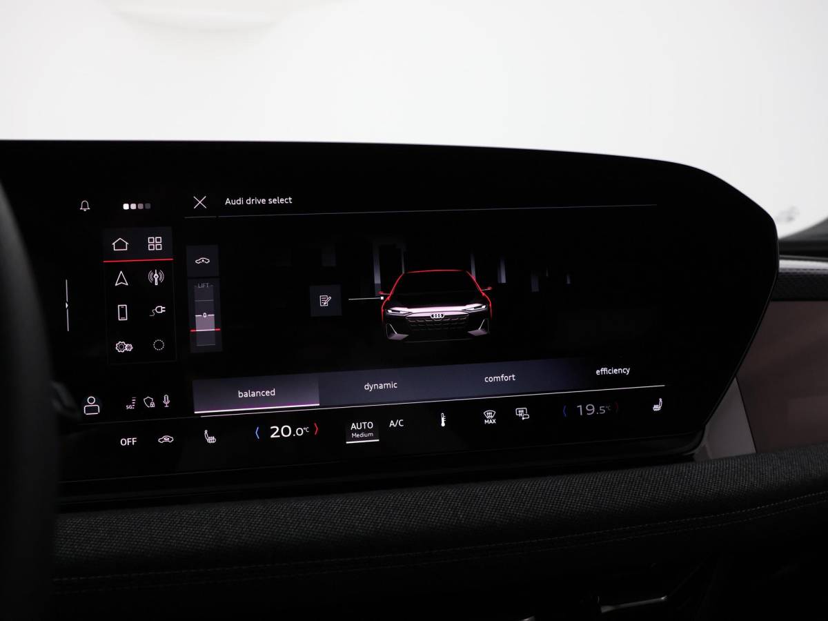 Audi A6 Avant e-tron Audi A6 Avant e-tron 367pk edition performance 100 kWh · SOH 97,8% · Warmtepomp · 360 Camera · Luchtvering · Wegklapbare Trekhaak · Stoel-& Stuurverwarming · 21” Inch · Garantie t/m 10-12-2030 of 100.000km