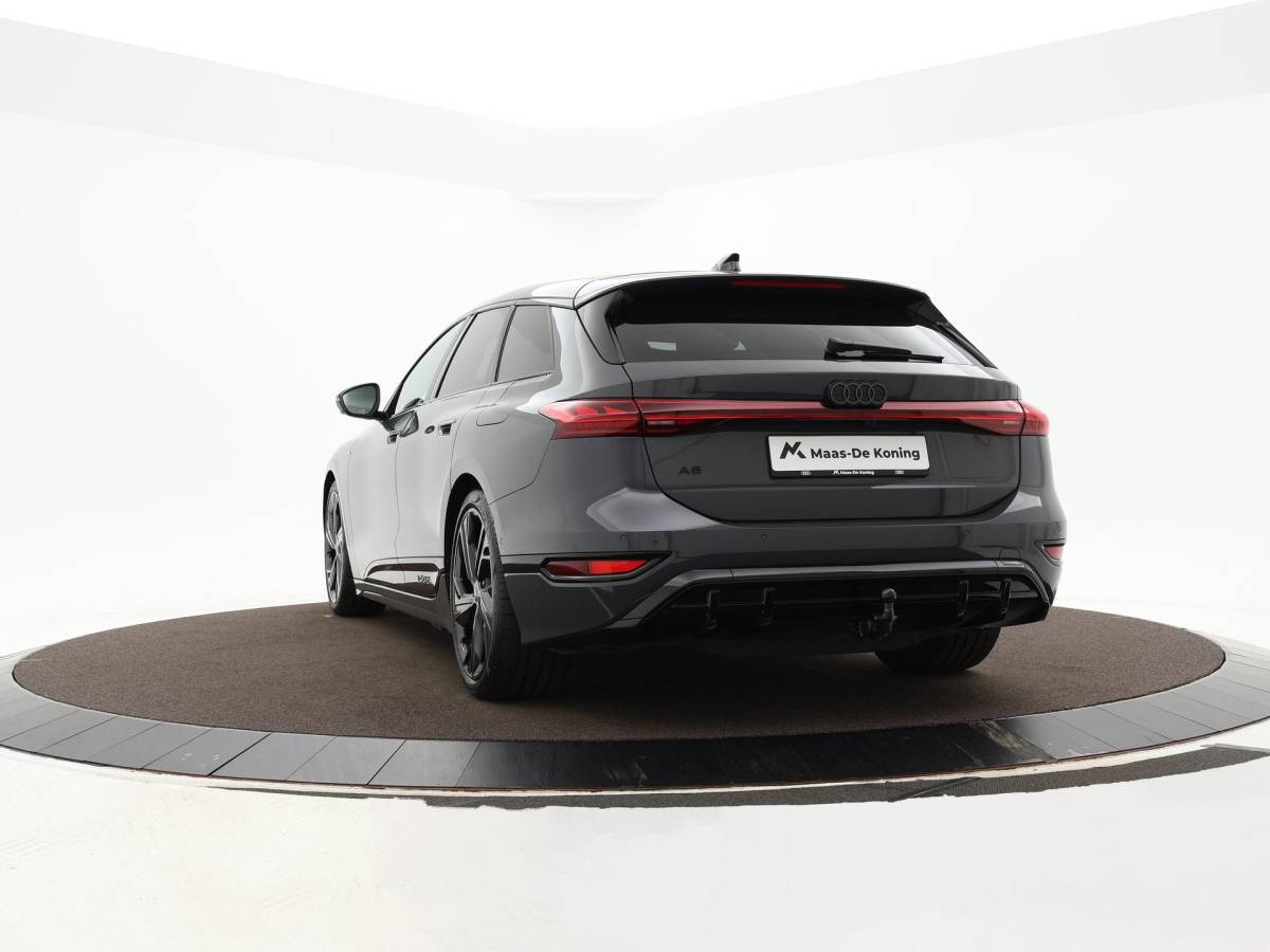 Audi A6 Avant e-tron Audi A6 Avant e-tron 367pk edition performance 100 kWh · SOH 97,8% · Warmtepomp · 360 Camera · Luchtvering · Wegklapbare Trekhaak · Stoel-& Stuurverwarming · 21” Inch · Garantie t/m 10-12-2030 of 100.000km