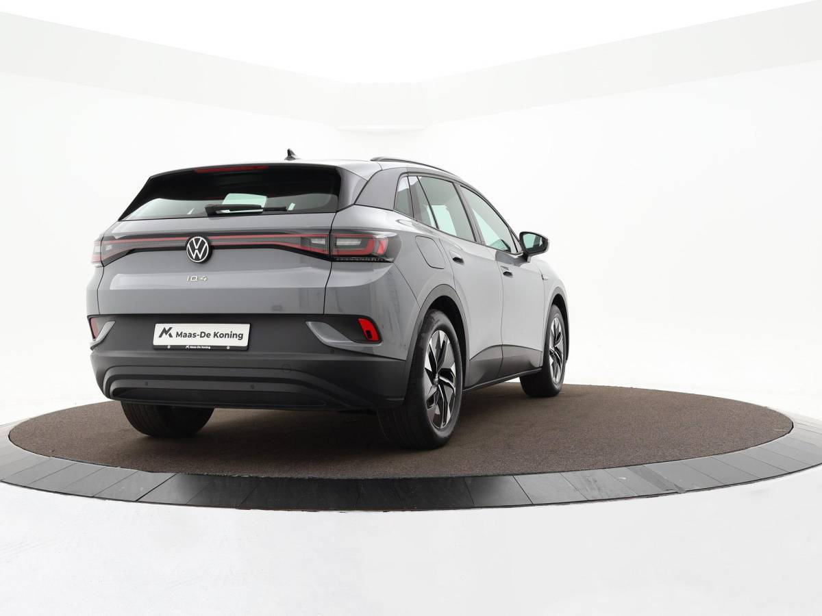 Volkswagen ID.4 Volkswagen ID.4 Pro 77 kWh 204pk SOH 95,5% · Apple/Android Car Play · Navigatie · P-Sensoren · Verkeersbord Herkenning · 19” Inch ·